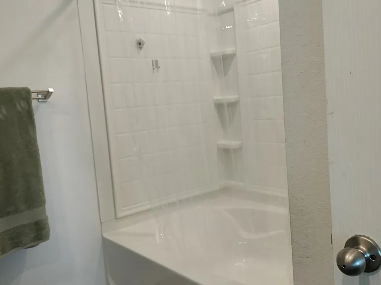 4260 Hemlock St — Photo 13