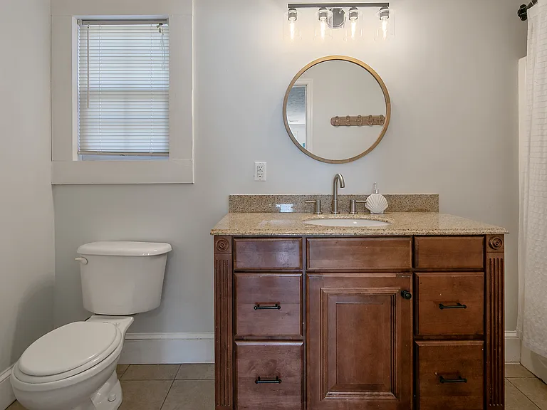 1208 Goodview Ave — Photo 53