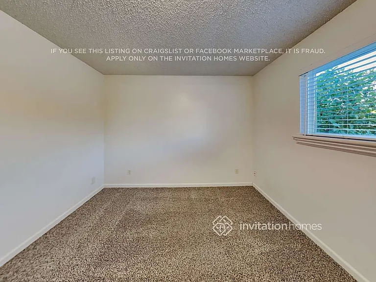 5884 Revelstok Dr — Photo 7