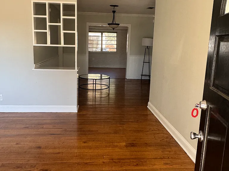 1821 Anniston Ave — Photo 10