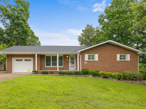 3443 Shadowlawn Dr, Chattanooga, TN 37412