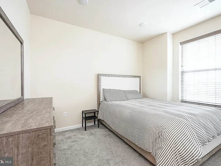 5335 Palomino Ct — Photo 15