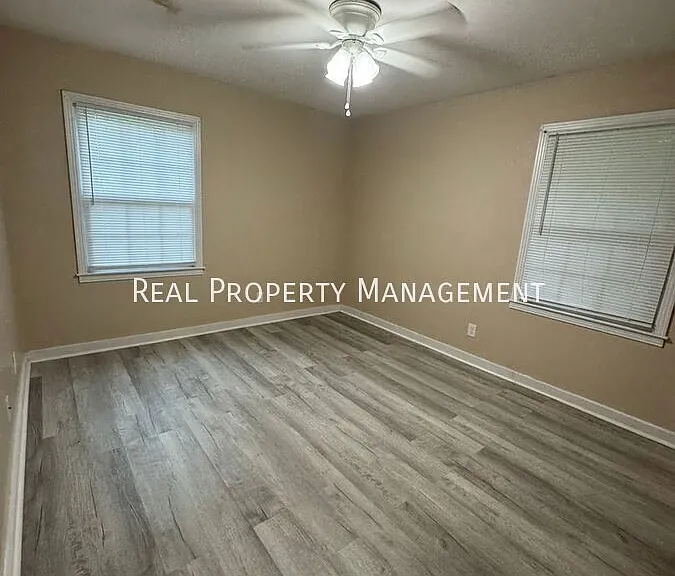 4440 Nicholl Dr — Photo 15