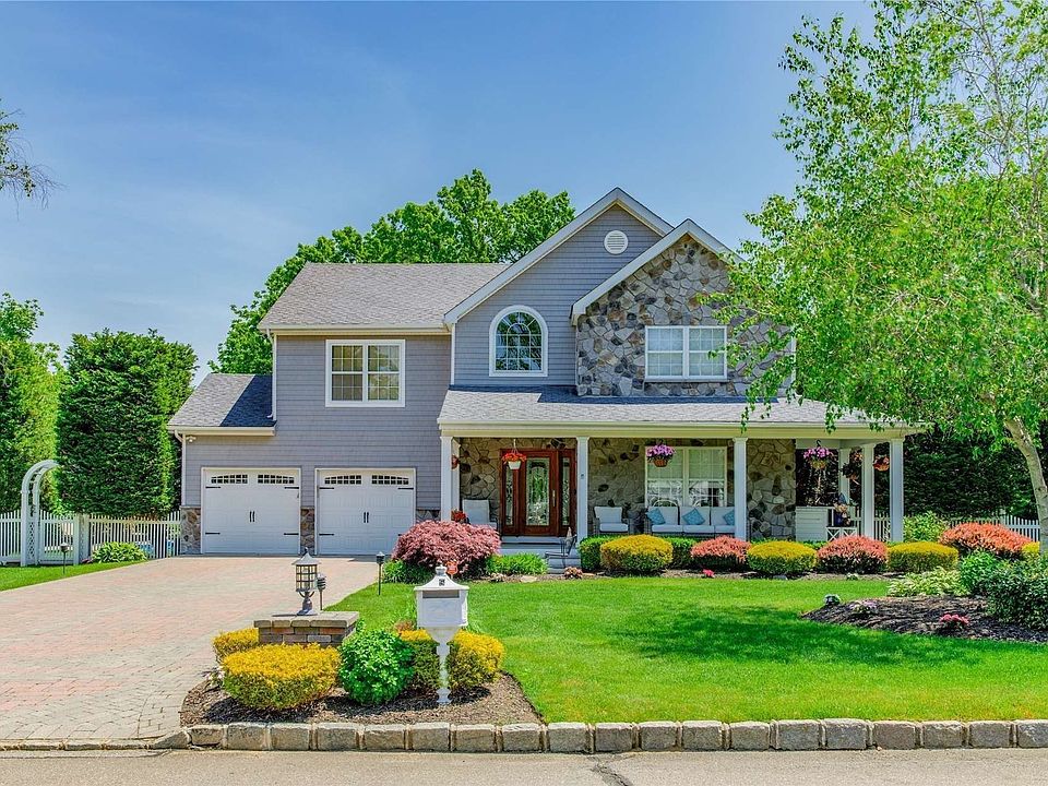 5 Hamilton Place, Lake Grove, NY 11755 Zillow