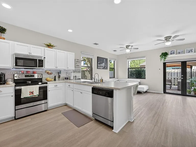 11527 SW 248th Ln — Photo 6