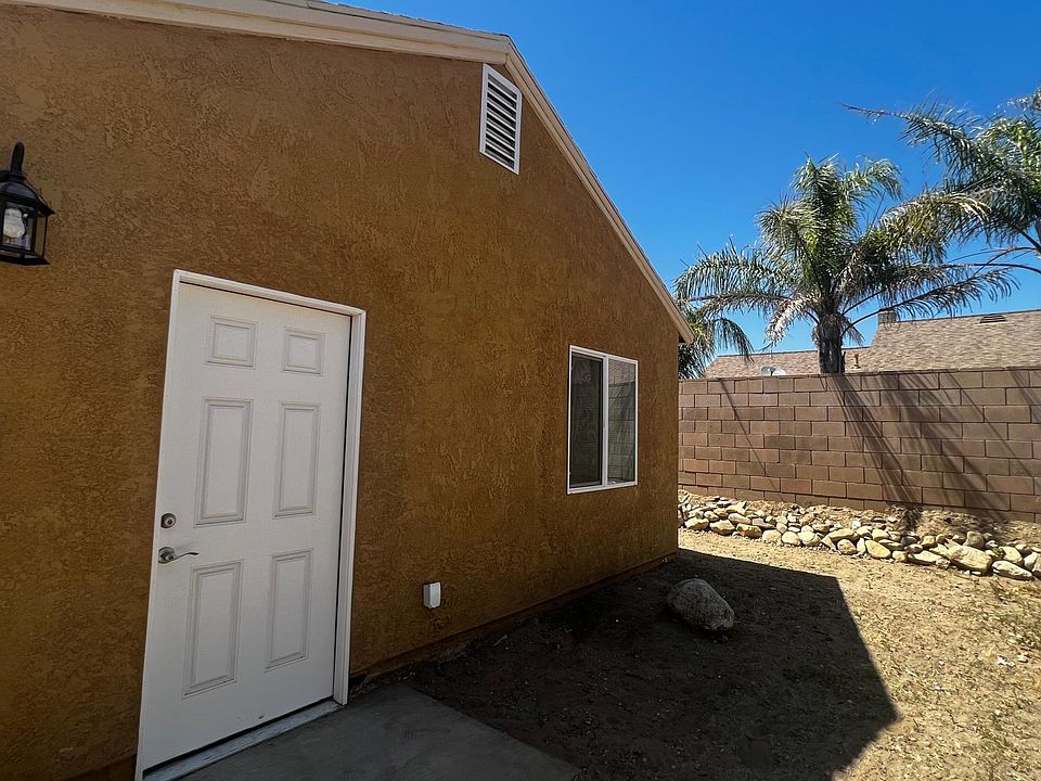 1450 W Etiwanda Ave 2, Rialto, CA 92376 Zillow