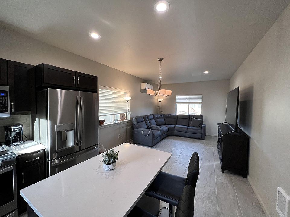 Entrance of unit into the Kitchen / Great Room