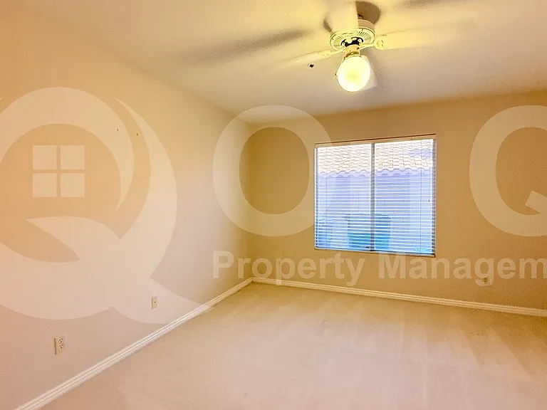 9405 E Presidio Rd — Photo 49