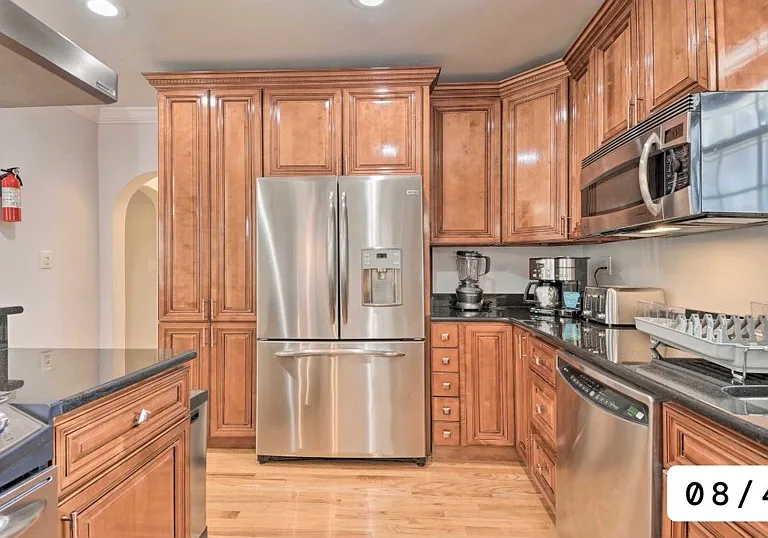 1304 Van Buren St NW — Photo 8