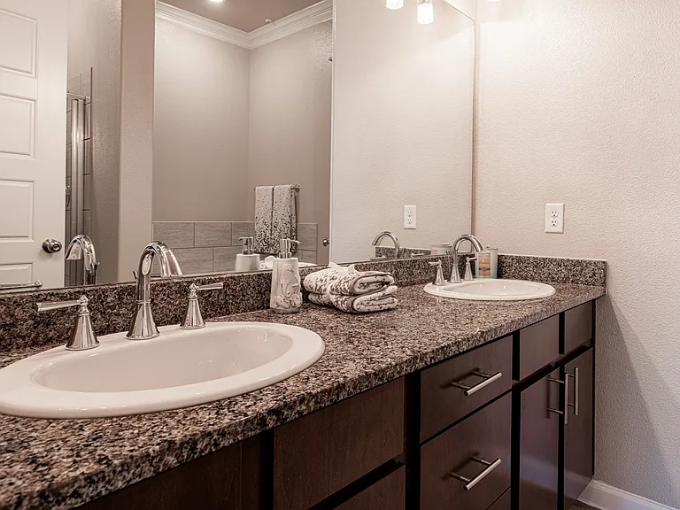 Travesia Apartments — Photo 26
