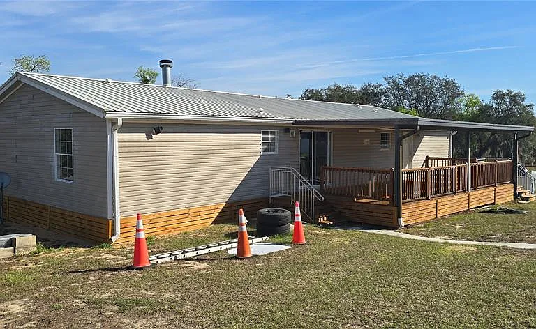 14351 Rock N Roll Rd — Photo 3