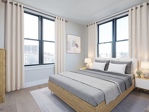 4th image of 305 Webster Ave #409