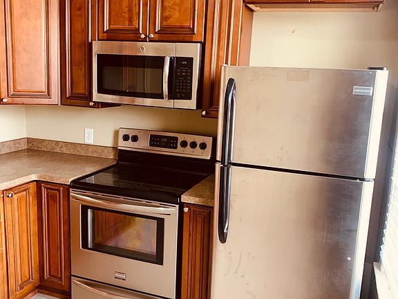 2nd image of 144 Claremont Ave #19