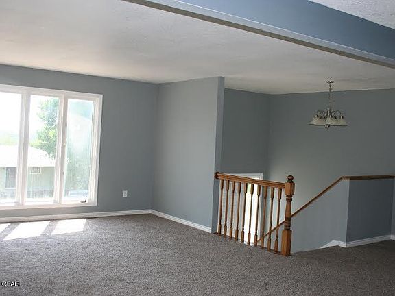 5th image of 1300 2nd West Hill Dr