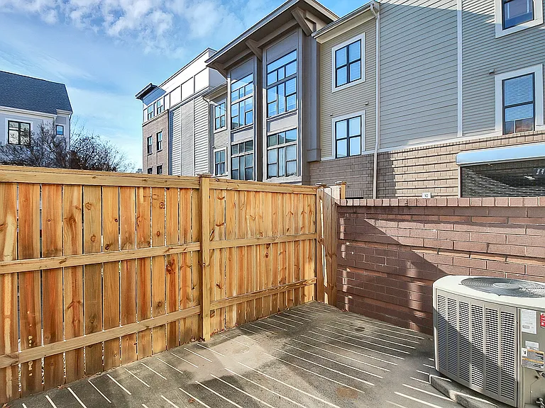 608 Garden District Dr #1 — Photo 25