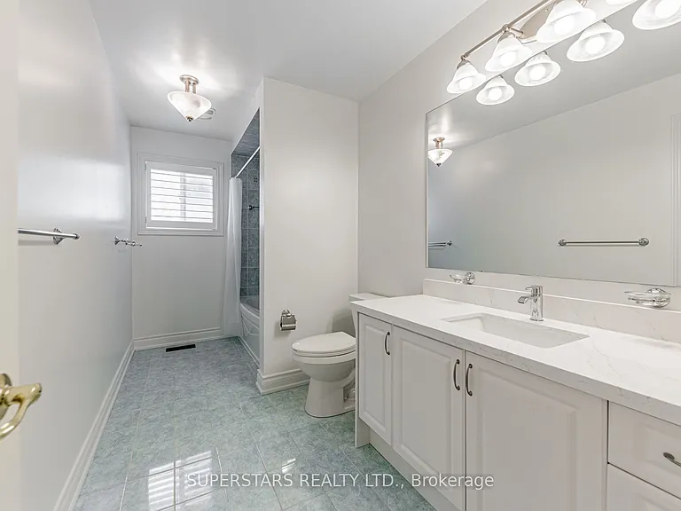 71 Landsdown Cres — Photo 20