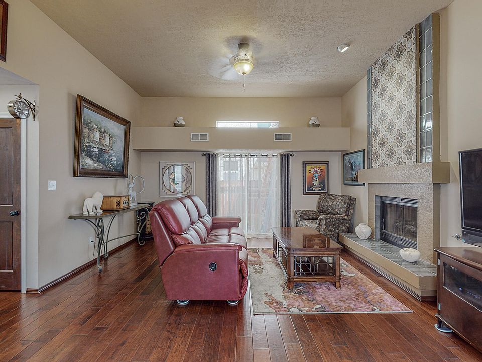 1st image of 6909 Los Alisos Ct NW