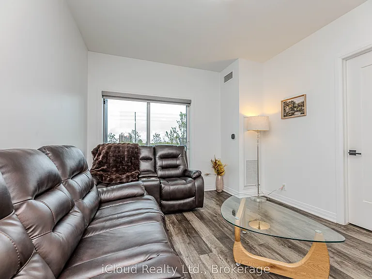 102 Grovewood Cmn #121 — Photo 25
