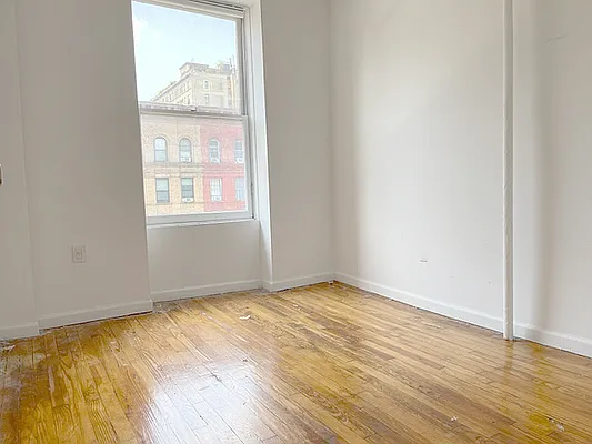 Rented by AJ Clarke | media 29