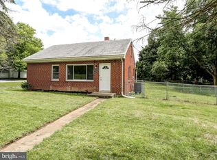 5799 Locust Ln, Harrisburg, PA 17109