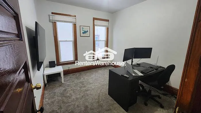 912 4th St NE — Photo 11