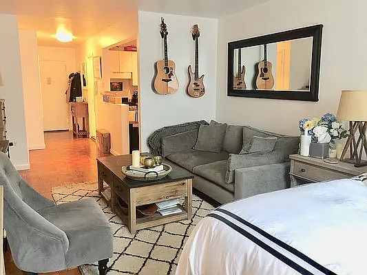 1st image of 222 W 14th St APT 3F