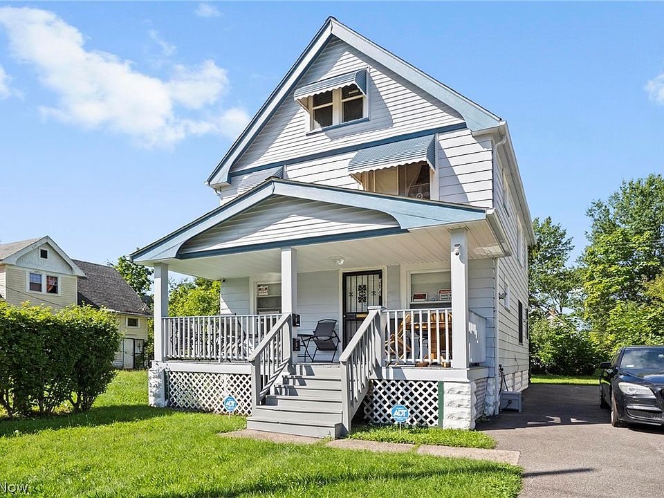 1st image of 3602 E 149th St