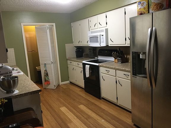 2nd image of 6290 Alan Ave
