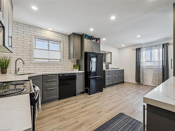 5th image of 263 The Country Way