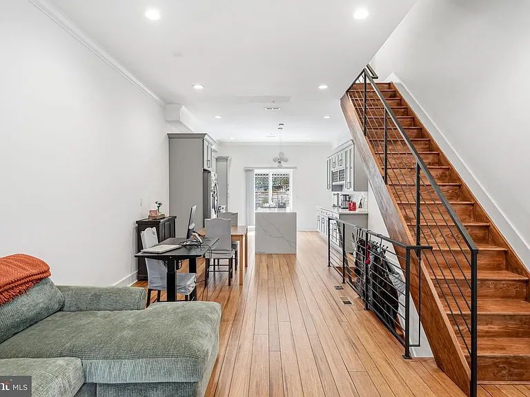 2604 Reed St — Photo 10