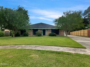 504 Presbytere Pkwy, Lafayette, LA 70503