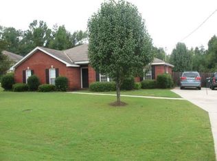 124 Lakeshore Dr, Pike Road, AL 36064