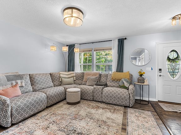 3rd image of 213 N 360 W