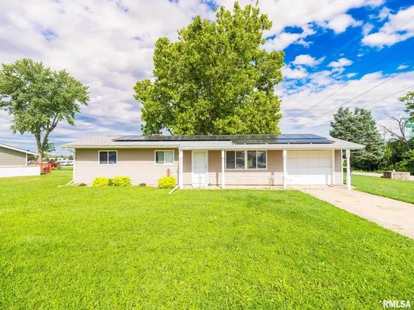 1201 Eagle Ave, Washington, IL 61571