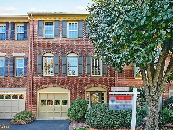 5006 Heritage La, Alexandria, VA 22311