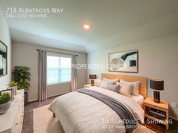 5th image of 718 Albatross Way