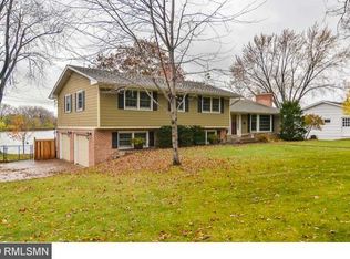 3801 Crystal Lake Blvd, Robbinsdale, MN 55422