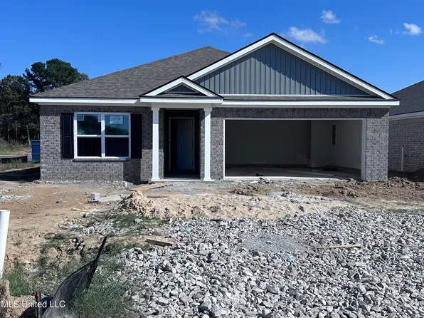 3 Pine St, Byhalia, MS 38611