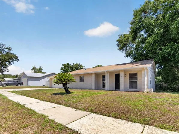 2340 Merrily Cir S, Seffner, FL 33584
