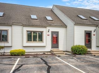 202 Route 27 APT 36, Raymond, NH 03077