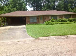 163 Chatham Cir, Jackson, MS 39206