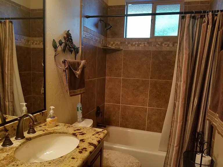 156 S Crest Line Dr — Photo 13