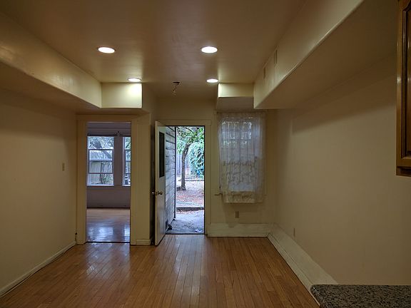 Family room / Dining room combo