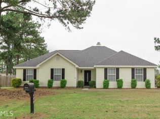 600 Loxley Dr, Warner Robins, GA 31088