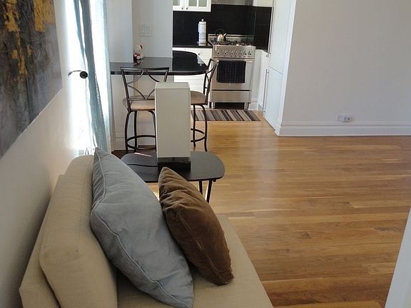 5th image of 350 W 57th St APT 12E