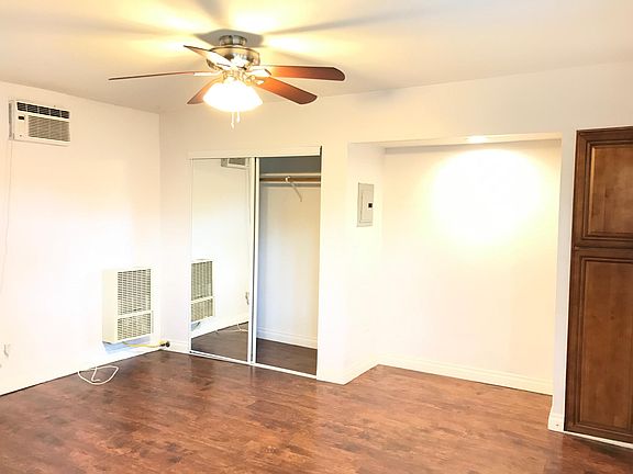 4th image of 1273 W Sunset Blvd