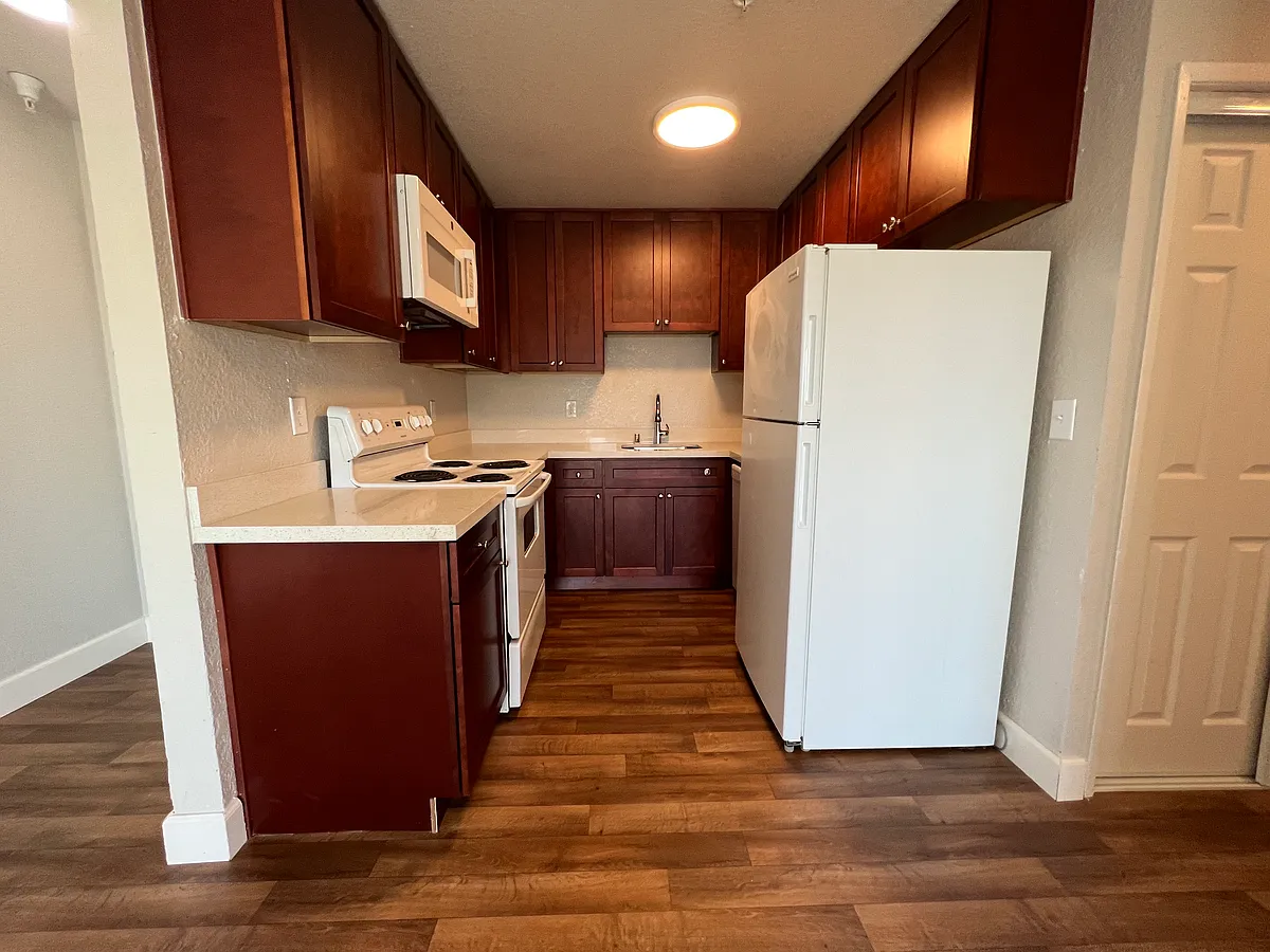 Building Photo - Dixon Landing Apartments
