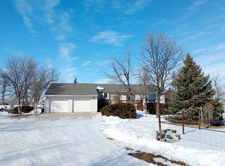 2233 Willow Creek Rd, Belle Fourche, SD 57717