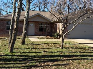 173 Western Heights Cir, Centerton, AR 72719