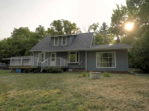 3800 38th St SE, Minot, ND 58701